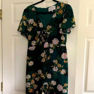 Ruffle sleeve hi-lo dress